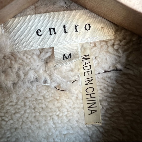 Entro Women’s Brown Faux Leather Soft Lined Waterfall Vest With Pockets, Medium - Picture 5 of 9